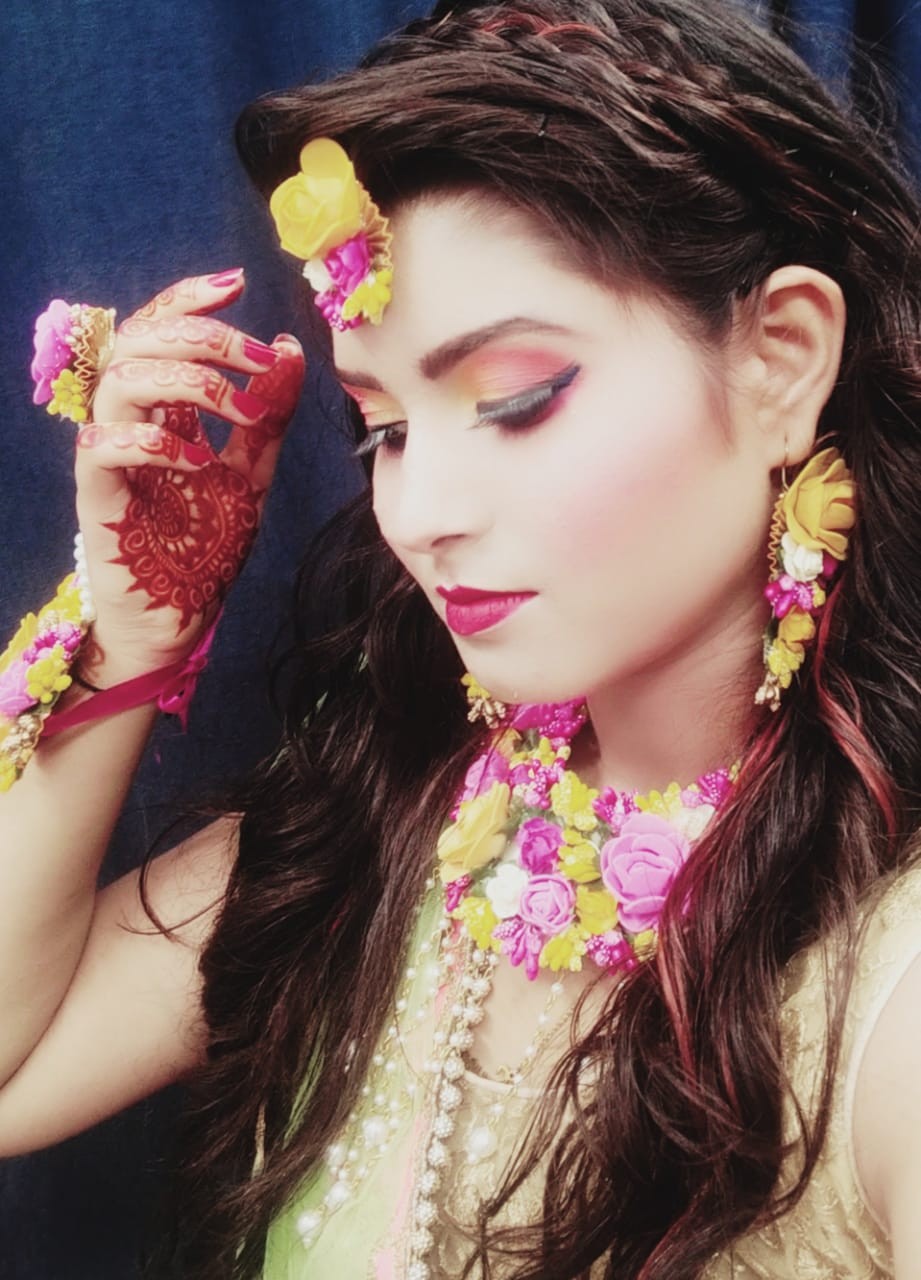 URVASHI BEAUTY PARLOUR 
