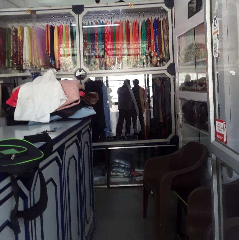 GOOD LUCK DYERS & CLEANERS 